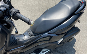 YAMAHA N-MAX SEG6J