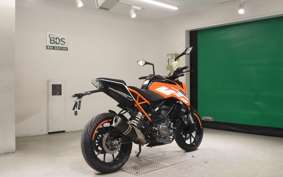 KTM 250 DUKE 2025