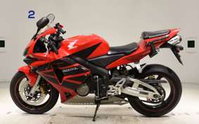 HONDA CBR600RR 2004 PC37