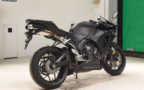 HONDA CBR600RR 2025 PC40