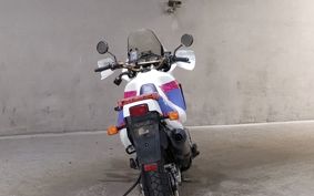 HONDA AFRICA TWIN 750 1992 RD04