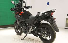 SUZUKI Vｽﾄﾛｰﾑ250A 1996