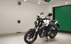 HONDA CB125 R 2004 JC79