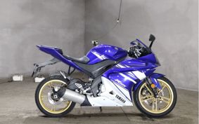 YAMAHA YZF-R125 RE06
