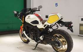 YAMAHA XSR900 RN80J