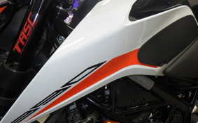 KTM 390 DUKE 2023