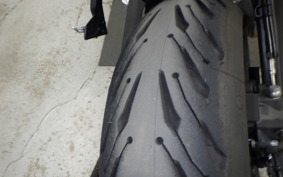 TRIUMPH TRIDENT 660 2024