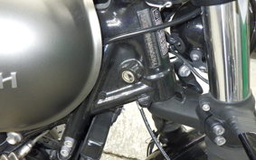 TRIUMPH BONNEVILLE BOBBER 2021