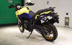 SUZUKI Vｽﾄﾛｰﾑ800DE 2023 EM1BA