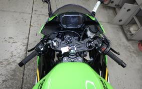 KAWASAKI NINJA ZX-6R A 2025 ZX636J