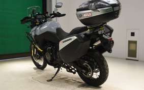 SUZUKI Vｽﾄﾛｰﾑ800DE 2023 EM1BA