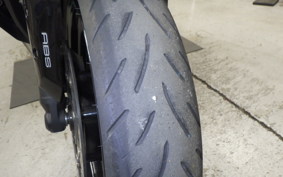 KAWASAKI ZX-25R