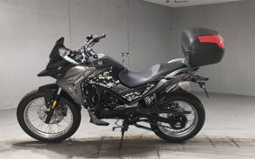 SYM NH T 125 ..