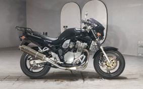 SUZUKI GSF750 GR7EA