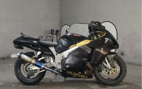 SUZUKI GSX1300R HAYABUSA GW71A