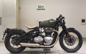 TRIUMPH BONNEVILLE BOBBER 2019