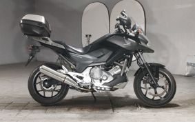 HONDA NC700X RC63