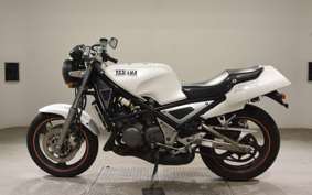 YAMAHA R1-Z 2006 3XC