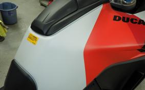 DUCATI MULTISTRADA V4RS 2025