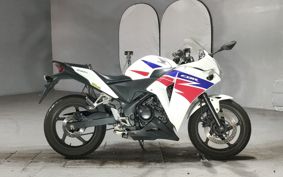 HONDA CBR250R MC41