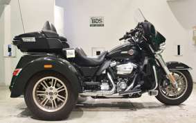 HARLEY FLHTCU TG 1870 2022