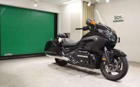 HONDA GL 1800 GOLD WING F6B SC68
