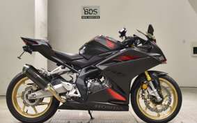 HONDA CBR250RR A MC51