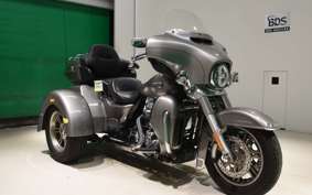 HARLEY FLHTCUTG TRIKE 2016