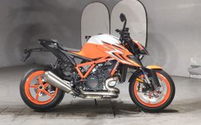 KTM 1290 SUPER  DUKE R V3940