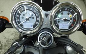 TRIUMPH BONNEVILLE T100 2026