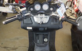 HONDA FORZA 2001 MF06