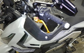 HONDA X-ADV 750 2026 RH21