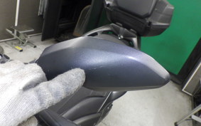 YAMAHA T-MAX 530 2017 SJ12J