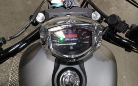 YAMAHA XVS1300CA STRIKER VP33