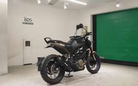 HUSQVARNA SVARTPILEN 401 2025