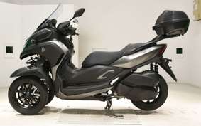 YAMAHA TRICITY 300 2024 SH21J