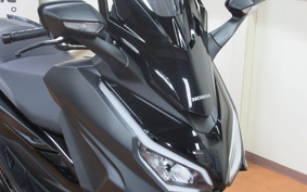 HONDA FORZA 250 MF17