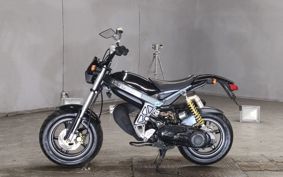 SUZUKI STREET MAGIC CA1LB