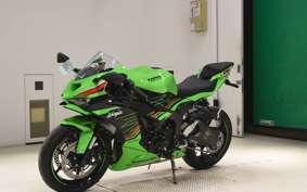 KAWASAKI NINJA ZX-6R A 2024 ZX636J