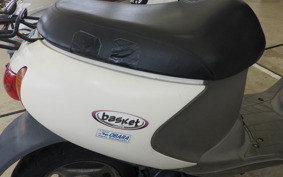 SUZUKI LET's 4 Basket CA43A
