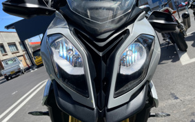BMW S1000XR 2017 0D03