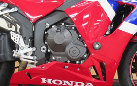 HONDA CBR600RR ABS 2024 PC40
