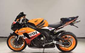 HONDA CBR1000RR 2010