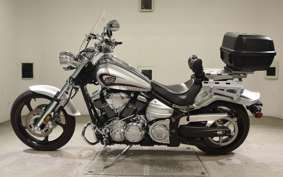 YAMAHA XV1900 RAIDER 2016