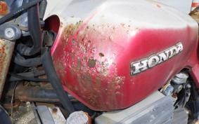 HONDA VF750 SABRE 1999 RC07