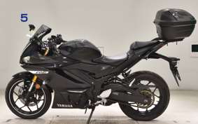 YAMAHA YZF R-3 2019 RH13J