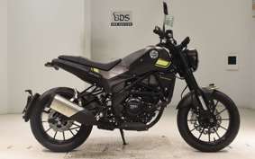 BENELLI レオンチーノ250