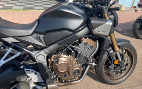 HONDA CB650R 2025 RH17