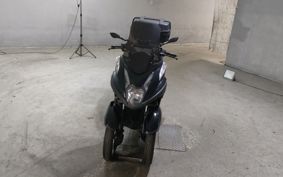 YAMAHA TRICITY 125 SE82J