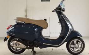 VESPA PRIMAVERA 50